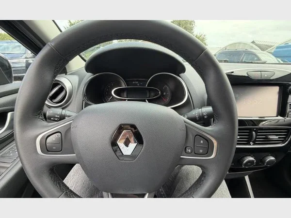 Renault Clio IV Phase II (2017) — foto 8 van 24