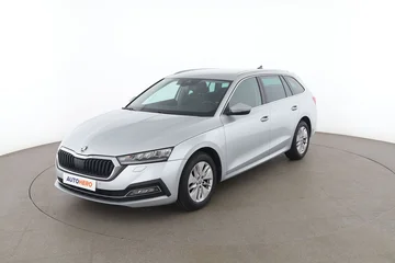 Skoda Octavia 7543a5ce-3ef8-4a6d-96f5-e89eb74d9248