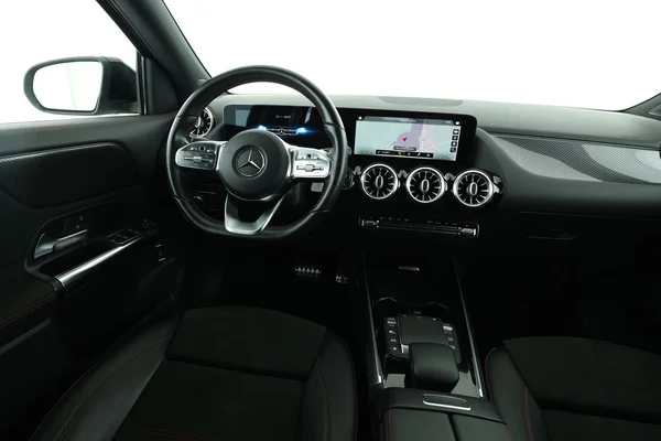 Mercedes-Benz GLA-Klasse (2021) — foto 4 van 16