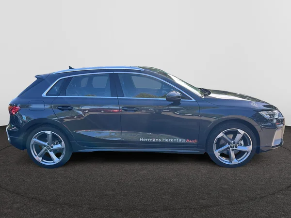 AUDI A3 Allstreet (2025) — foto 16 van 18