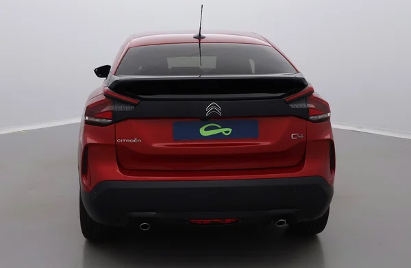Citroen C4 (2022) — foto 12 van 17
