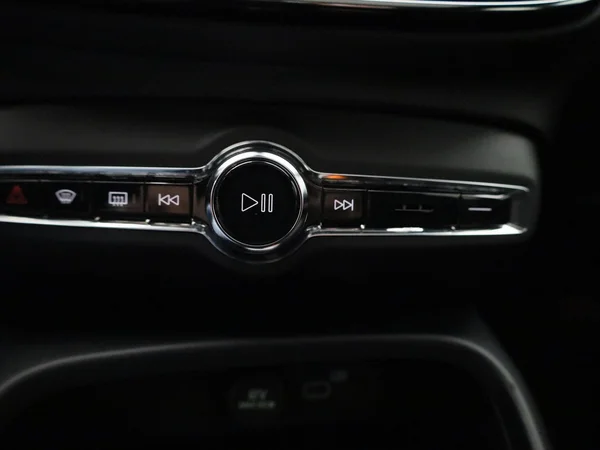Volvo C40 (2022) — foto 18 van 44