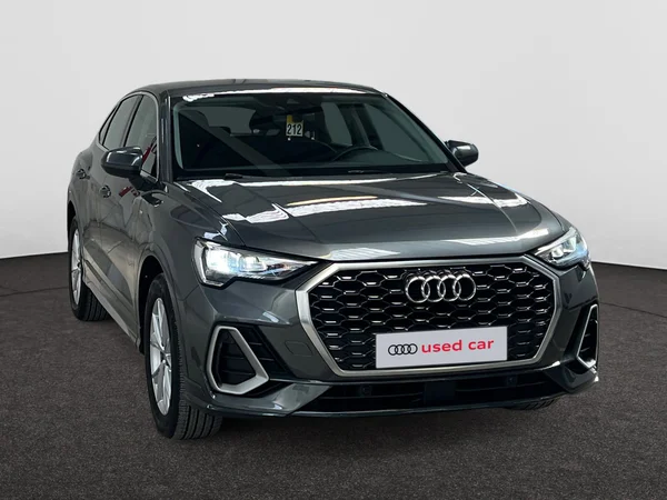 AUDI Q3 Sportback (2020) — foto 9 van 20