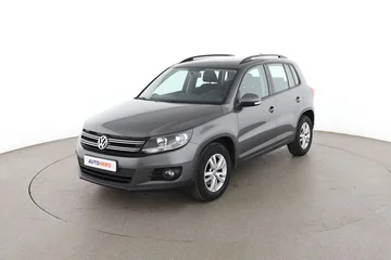 Volkswagen Tiguan 20b52534-bb48-42a6-8780-32a0b4c37403