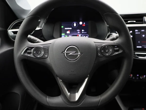 Opel Corsa-e (2023) — foto 36 van 38