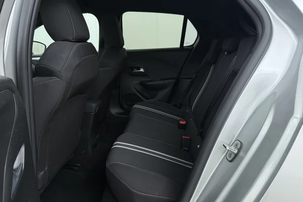 Opel Corsa (2025) — foto 18 van 19