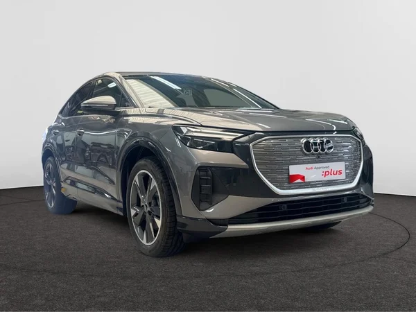 AUDI Q4 Sportback e-tron (2026) — foto 9 van 14