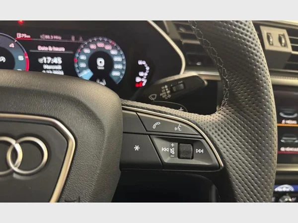 Audi Q3 (2024) — foto 15 van 29