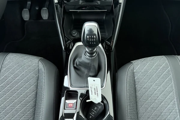Peugeot 208 (2025) — foto 4 van 19