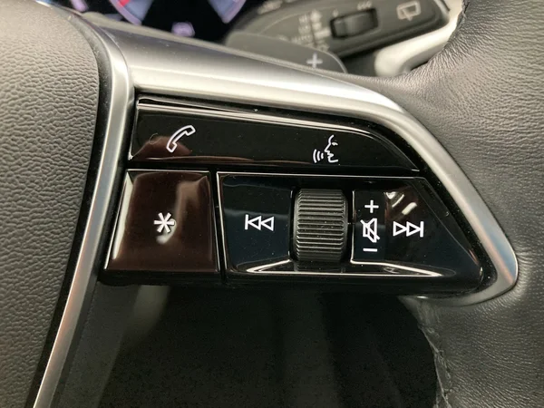 AUDI A6 Avant (2024) — foto 17 van 36