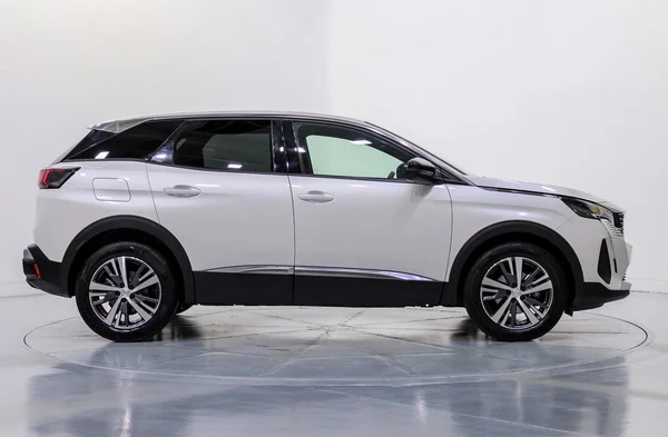 Peugeot 3008 (2024) — foto 43 van 46