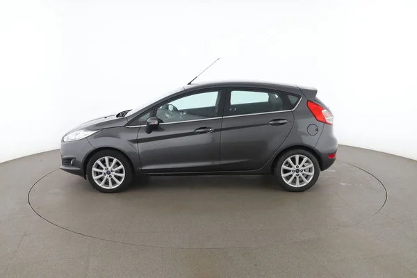 Ford Fiesta (2015) — foto 9 van 16