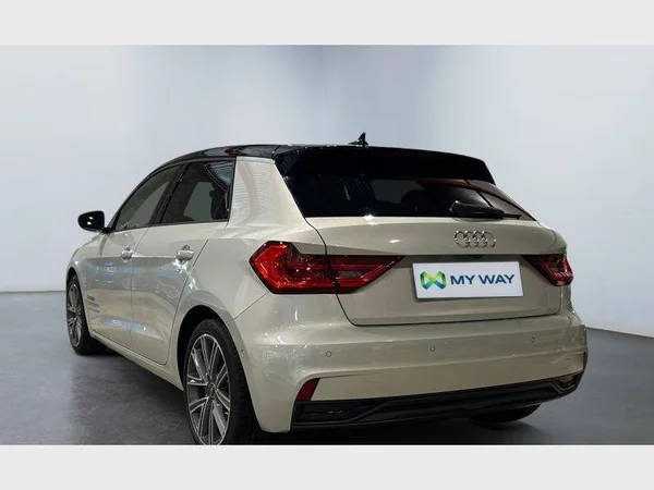 Audi A1 Sportback (2024) — foto 26 van 29