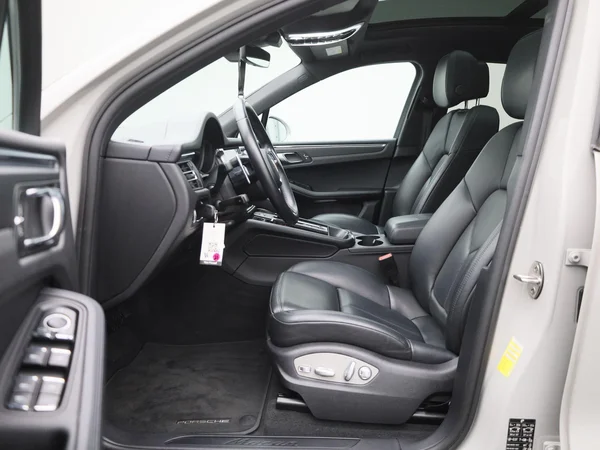 Porsche Macan (2022) — foto 3 van 60