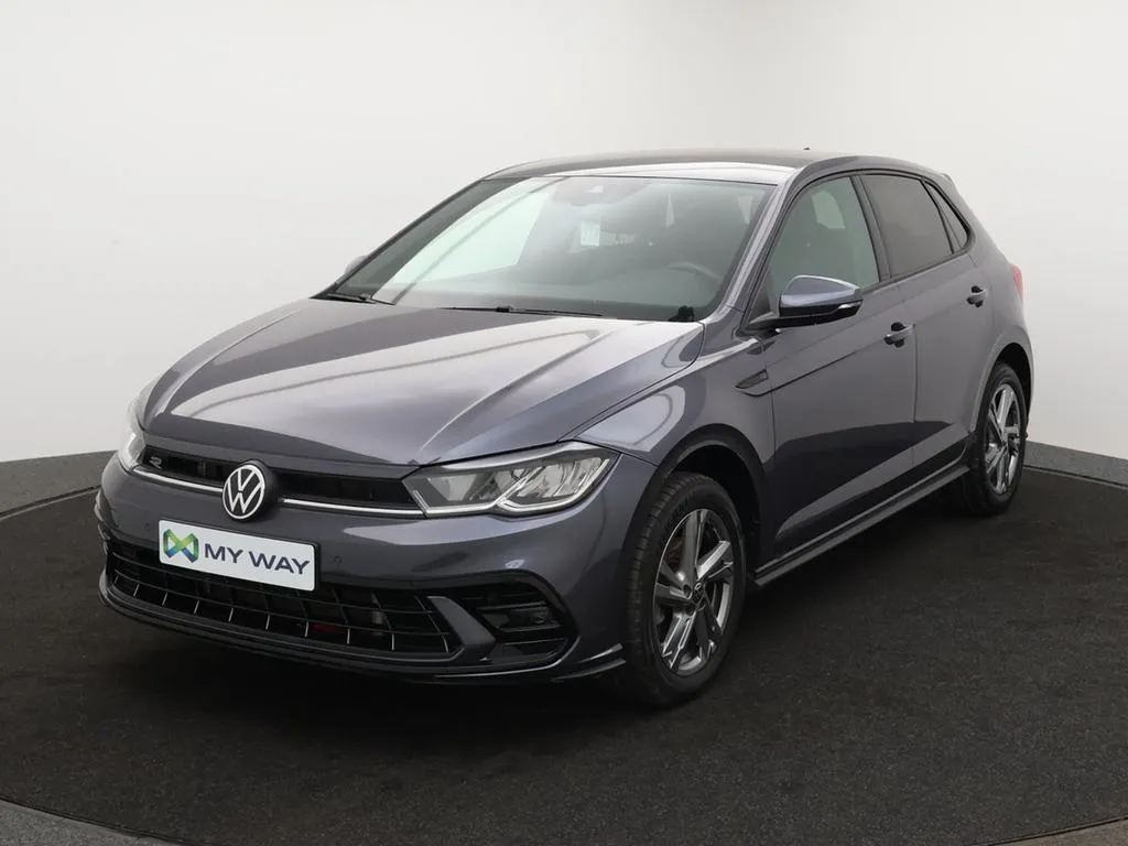 VOLKSWAGEN Polo 1122_15378_2024