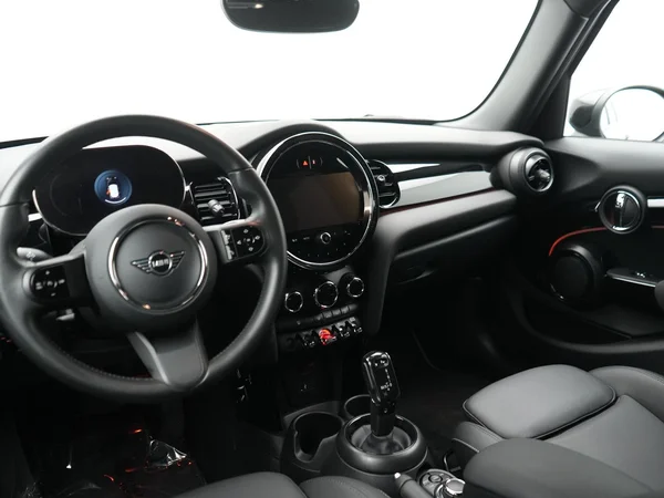 MINI Mini 5 Doors (F55 LCI II) (2022) — foto 3 van 24