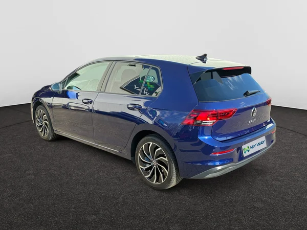 VOLKSWAGEN Golf VIII (2024) — foto 16 van 22