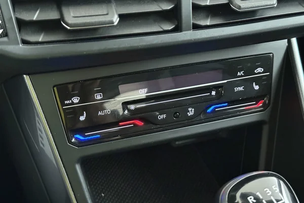 Volkswagen Polo (2023) — foto 3 van 25