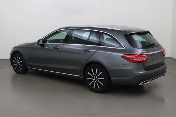 Mercedes-Benz C-Class SW (S205) (2020) — foto 23 van 31