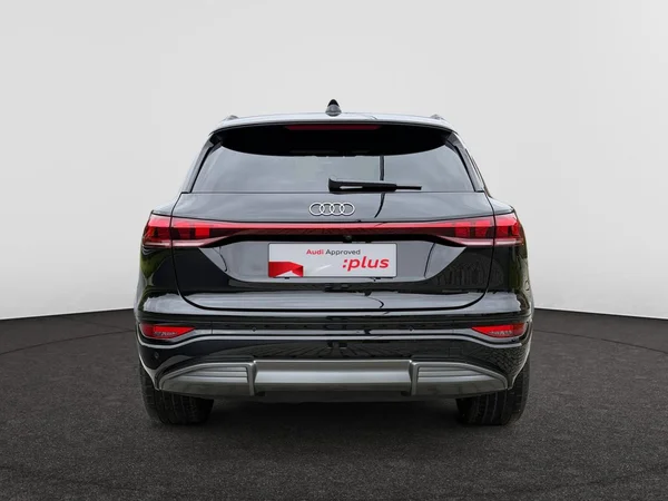 AUDI Q6 e-tron (2026) — foto 21 van 24