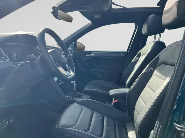 VOLKSWAGEN Tiguan eHybrid (PHEV) (2022) — foto 24 van 24
