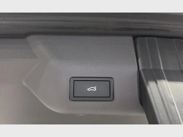 Volkswagen Multivan T7 Long (2025) — foto 30 van 37