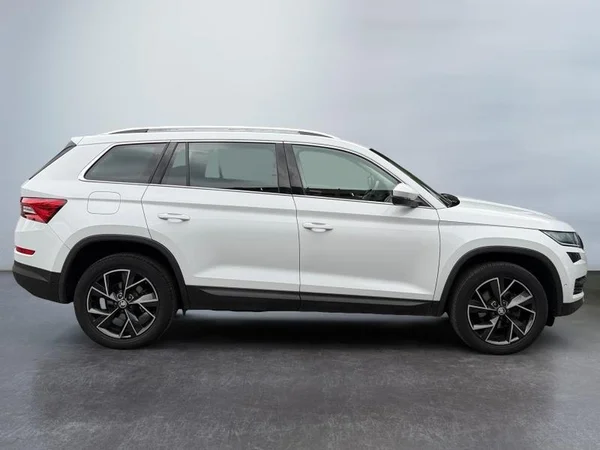 SKODA Kodiaq (2020) — foto 27 van 29
