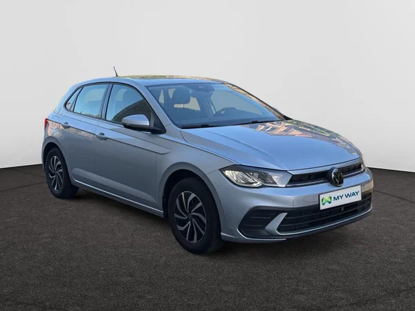 VOLKSWAGEN Polo (2023) — foto 10 van 14