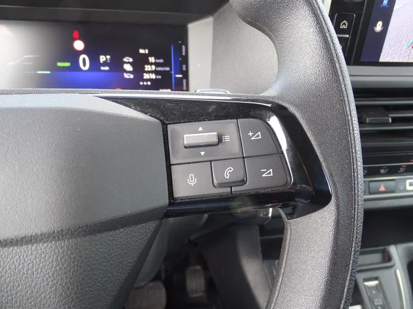 Opel Vivaro (2024) — foto 24 van 33