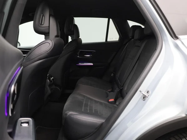 Mercedes-Benz GLC (2025) — foto 3 van 52