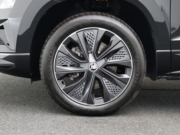 Škoda Karoq (2026) — foto 25 van 27