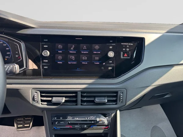 VOLKSWAGEN Taigo (2024) — foto 5 van 22