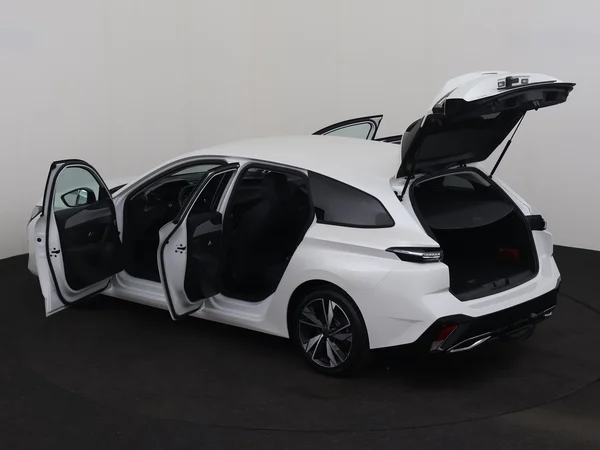 PEUGEOT 308 (2022) — foto 27 van 28