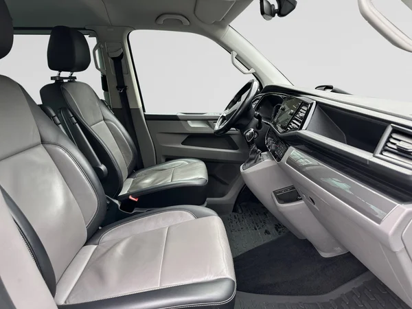 VOLKSWAGEN Transp T6.1 1200 Caravelle Swb (2021) — foto 20 van 20