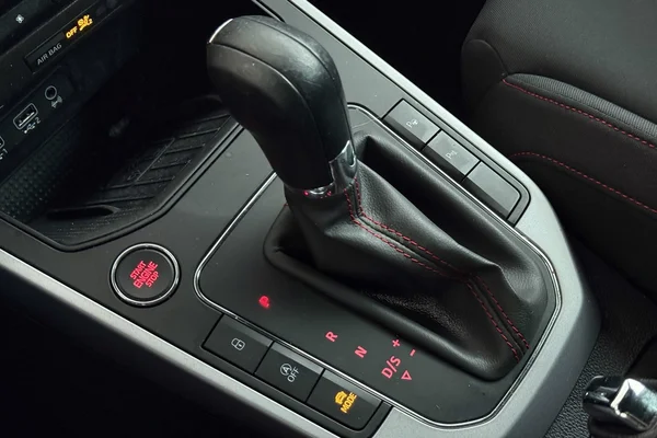 Seat Arona (2019) — foto 11 van 30