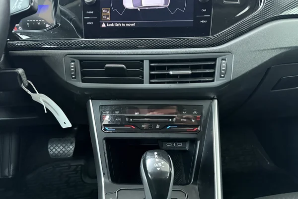 Volkswagen Taigo (2024) — foto 6 van 19