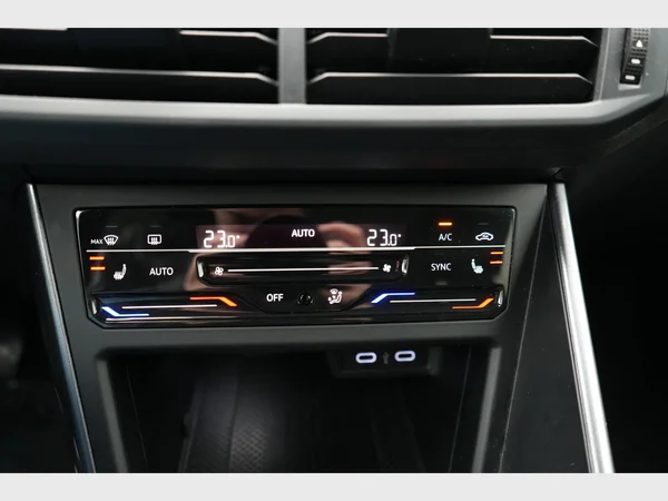 VOLKSWAGEN Taigo (2022) — foto 11 van 26