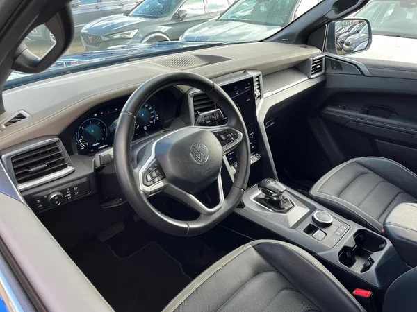 VOLKSWAGEN Amarok Double Cab Dsl (2024) — foto 22 van 22
