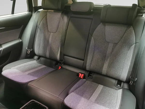 SKODA Octavia Combi (2026) — foto 3 van 15