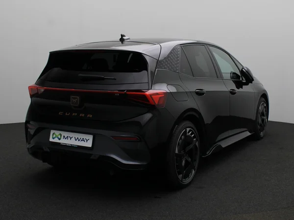 CUPRA Born (2025) — foto 11 van 17