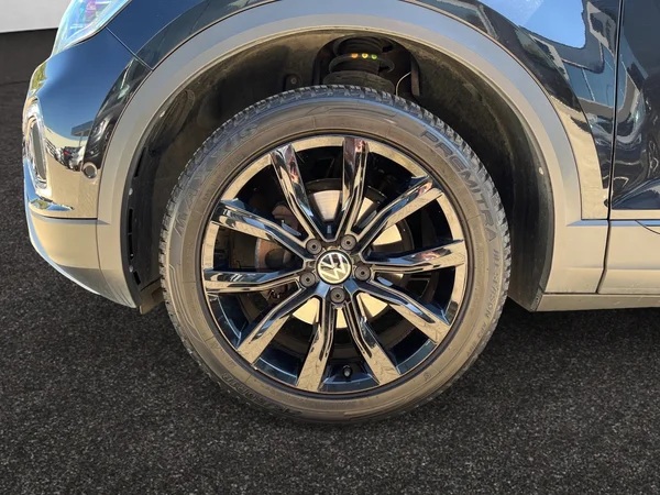 VOLKSWAGEN T-Roc (2023) — foto 10 van 24