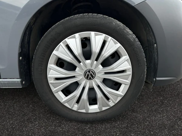 VOLKSWAGEN Caddy Maxi Dsl (2024) — foto 9 van 17