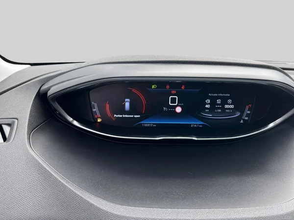 Peugeot 5008 (2020) — foto 2 van 22