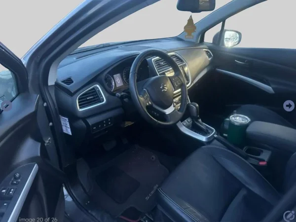 Suzuki S-Cross (2021) — foto 4 van 15