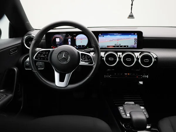 Mercedes-Benz CLA (2021) — foto 38 van 40