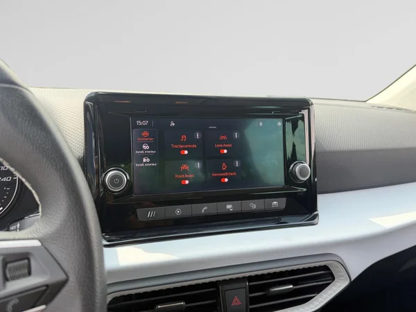 SEAT Arona (2023) — foto 10 van 21
