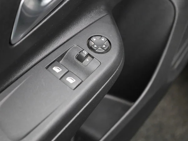 Opel Corsa (2021) — foto 18 van 34
