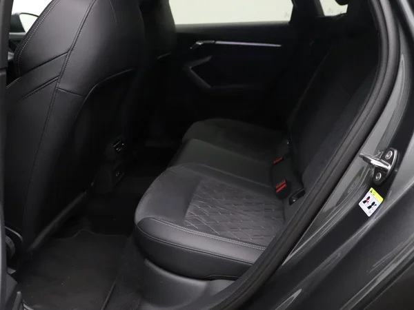 AUDI A3 Sportback PHEV (2026) — foto 2 van 18