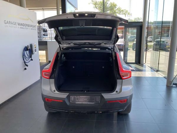 Volvo XC40 (2024) — foto 16 van 19