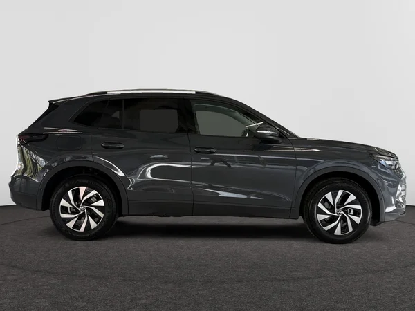 VOLKSWAGEN Tiguan (2026) — foto 11 van 24